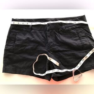 Stylus Navy Brushed Khaki Low Rise Shorts Size 10